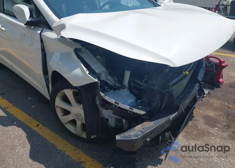 2013 Hyundai Elantra Limited из США, поврежденный, VIN 5NPDH4AE2DH310302